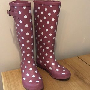 Shoedazzle Rain Boots